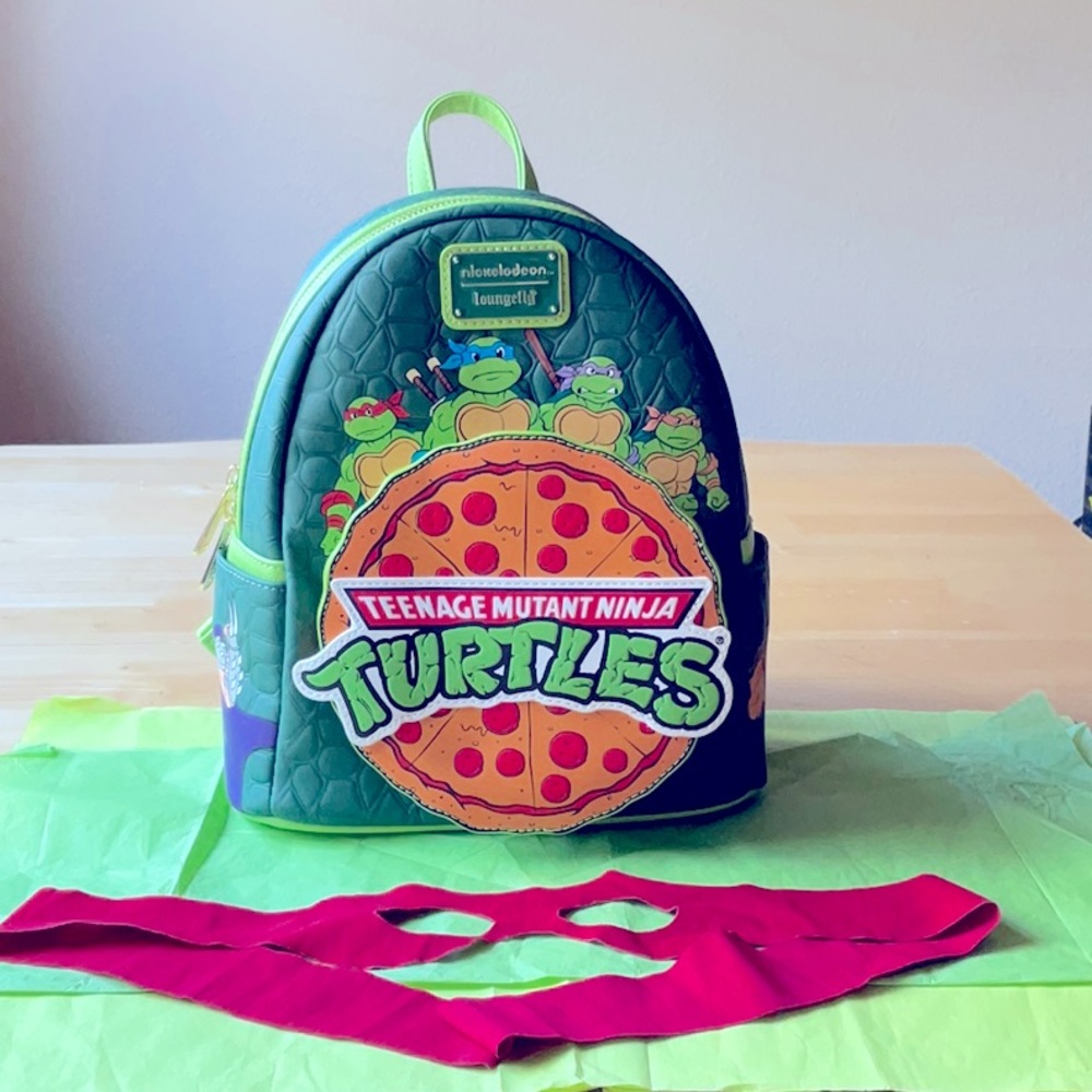 🐢🍕🐢 LOUNGEFLY TEENAGE MUTANT NINJA TURTLES BACKPACK 🍕🐢🍕 NWT 🐢🍕🐢